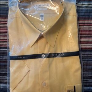 Men’s Van Heysen short sleeve dress shirt